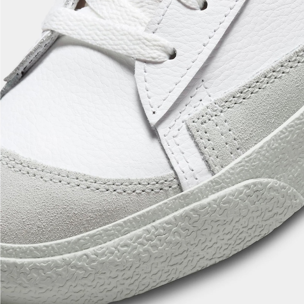 Blazer Mid 77' Split Sneakers - White & Black - Picture 5 of 14